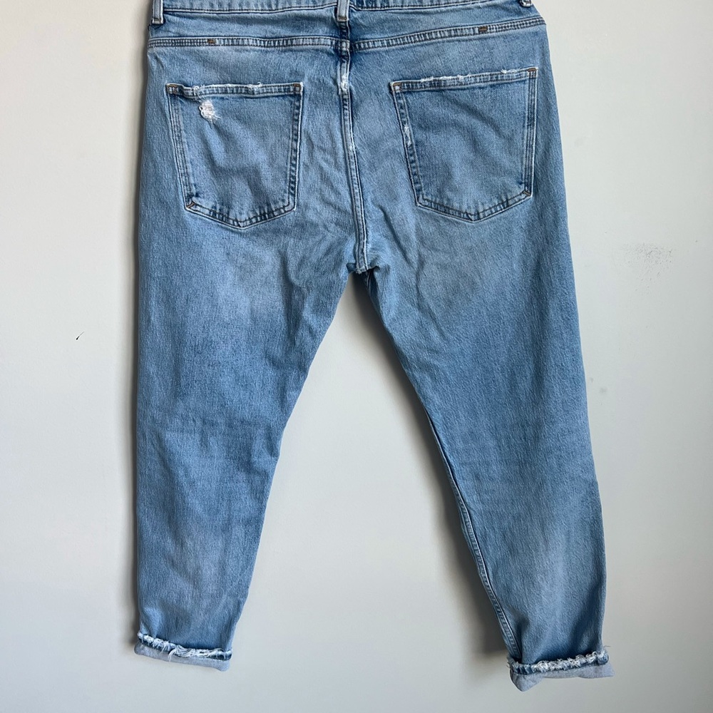 Distressed Style - Picture 3 of 5